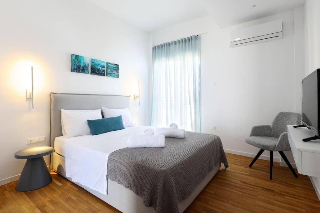 Blue Delta Apartment Palaio Faliro Athena Bagian luar foto