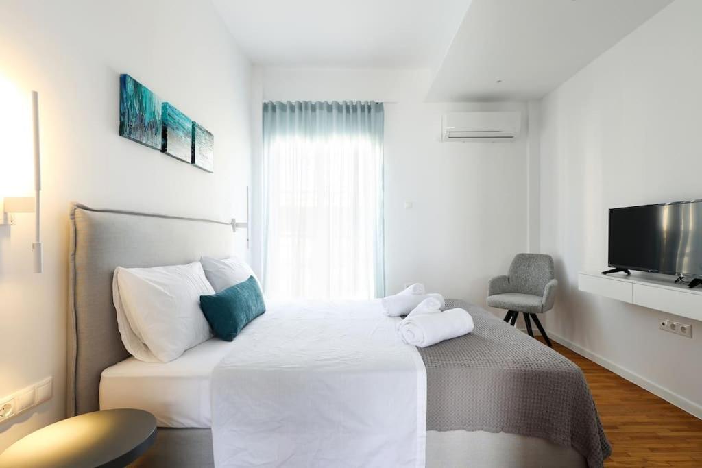 Blue Delta Apartment Palaio Faliro Athena Bagian luar foto